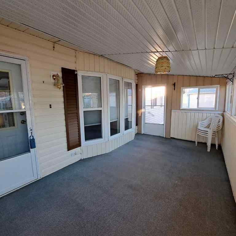 MLS® A2269482 - 2921 31 Avenue S in Parkbridge Estates Lethbridge, Mobile