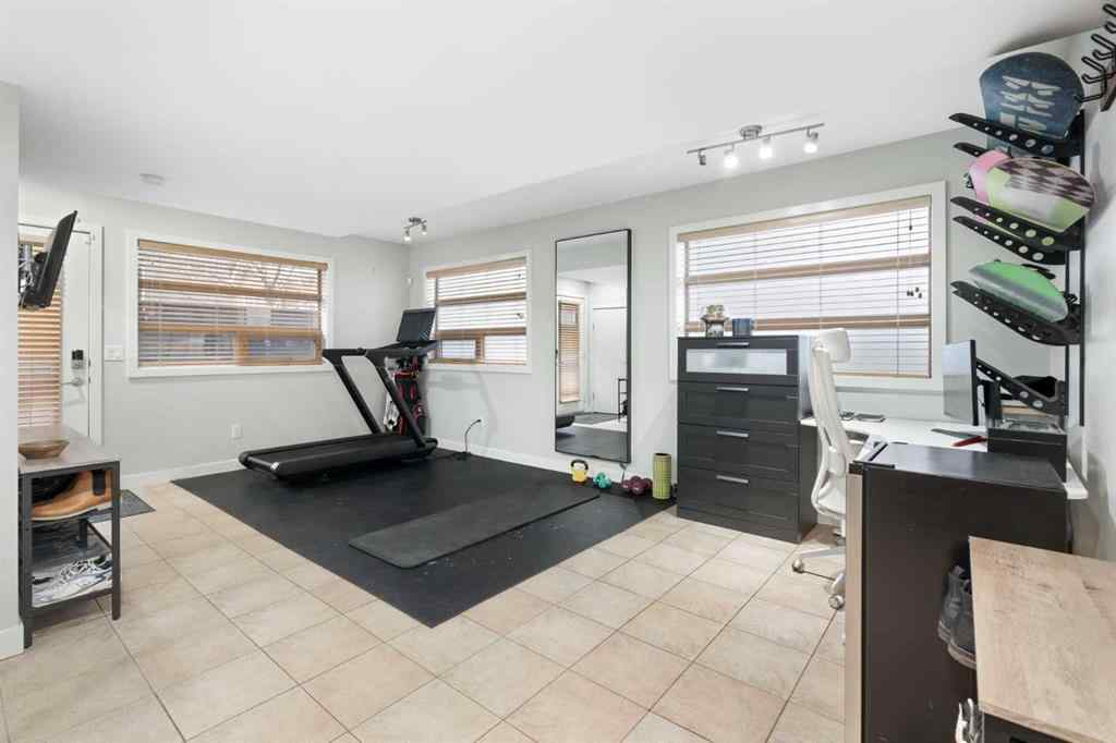 MLS® A2269483 - Unit #2 1929 26A Street SW in Killarney/Glengarry Calgary, Residential