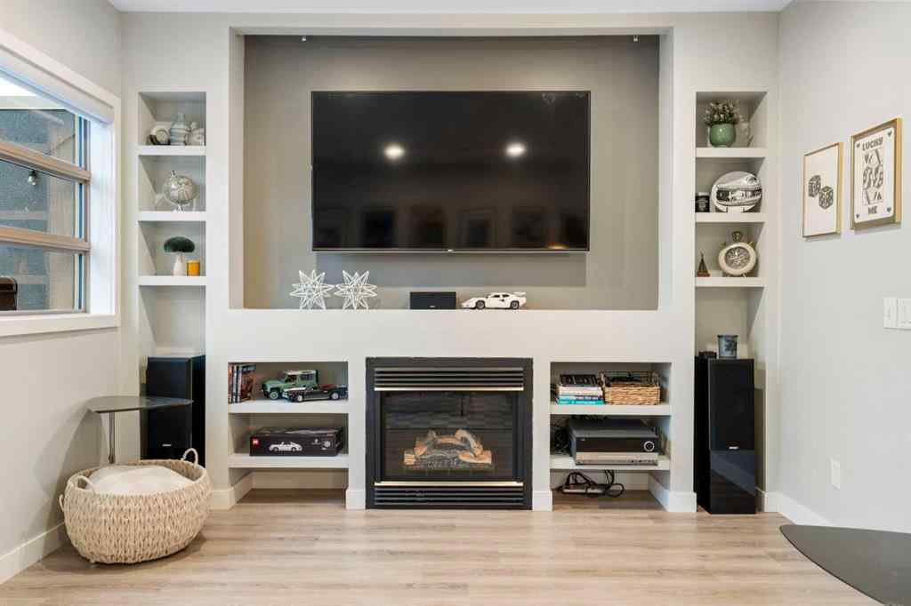 MLS® A2269483 - Unit #2 1929 26A Street SW in Killarney/Glengarry Calgary, Residential