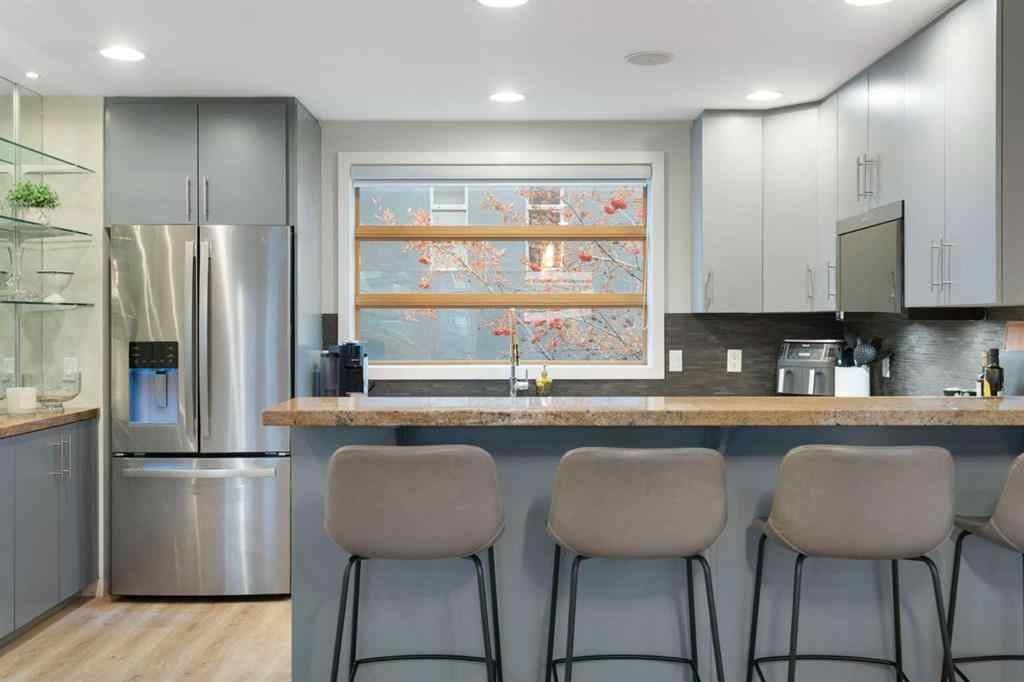 MLS® A2269483 - Unit #2 1929 26A Street SW in Killarney/Glengarry Calgary, Residential