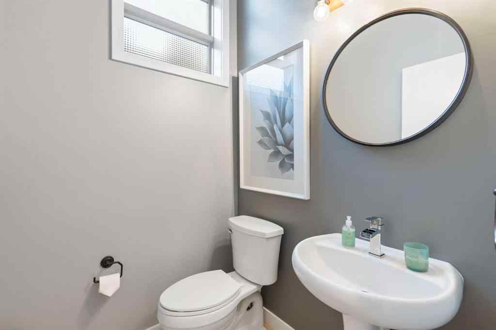 MLS® A2269483 - Unit #2 1929 26A Street SW in Killarney/Glengarry Calgary, Residential