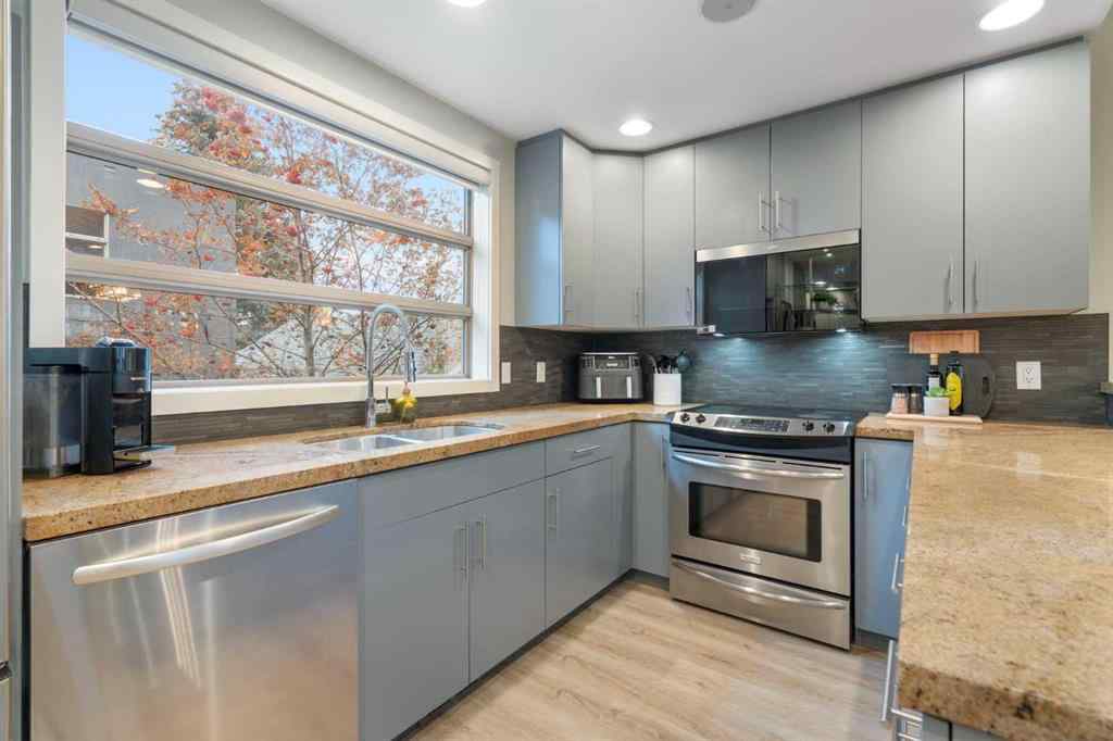 MLS® A2269483 - Unit #2 1929 26A Street SW in Killarney/Glengarry Calgary, Residential