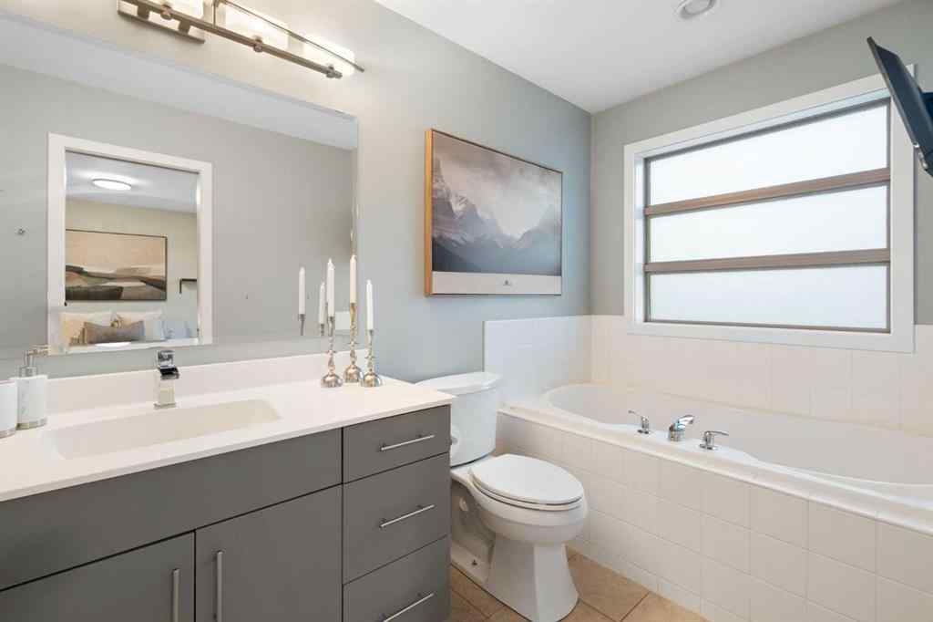 MLS® A2269483 - Unit #2 1929 26A Street SW in Killarney/Glengarry Calgary, Residential