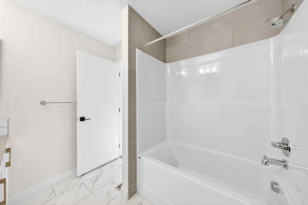 MLS® A2269488 - 1642 Baywater Street SW in Bayside Airdrie, Residential