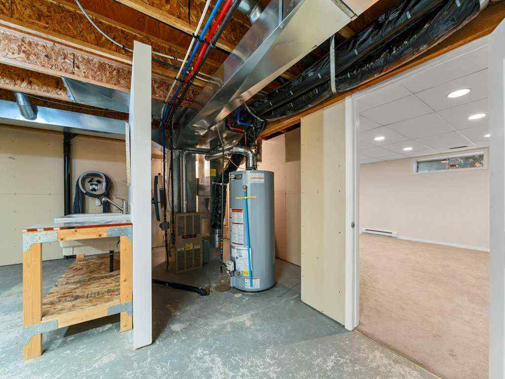 MLS® A2269490 - 38 Tuscany Hills Road NW in Tuscany Calgary, Residential