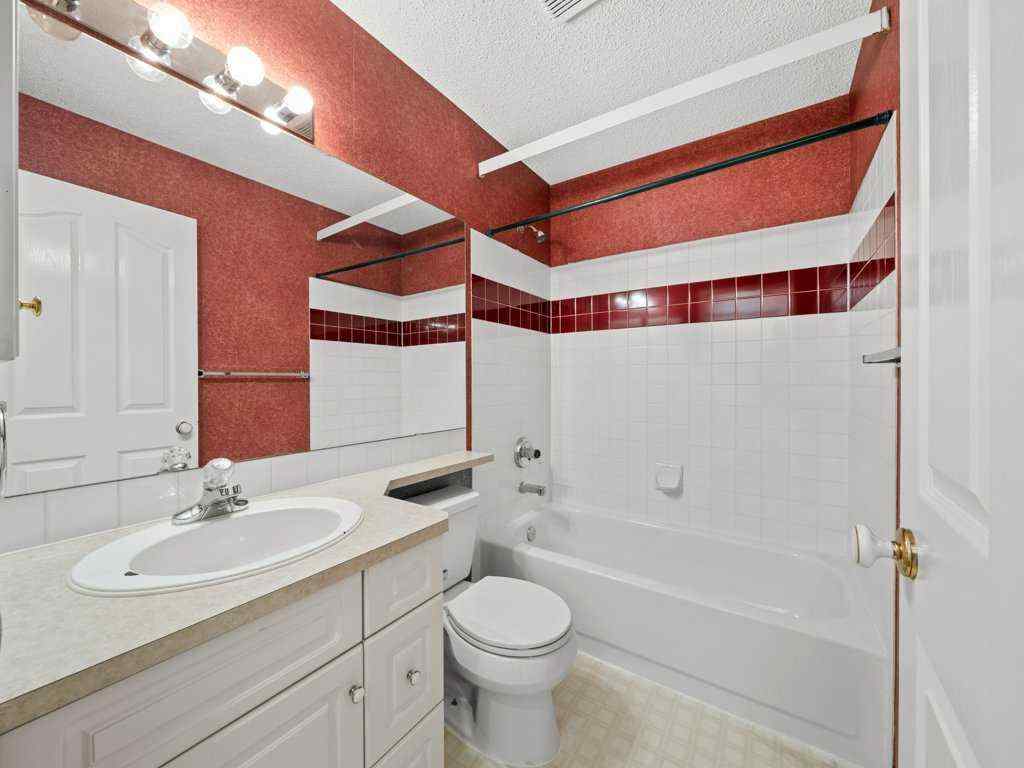 MLS® A2269490 - 38 Tuscany Hills Road NW in Tuscany Calgary, Residential