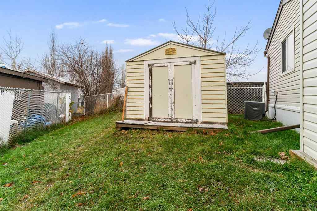 MLS&reg; # A2269491 - 12112 97B Street   in Crystal Ridge Grande Prairie, Residential Open Houses