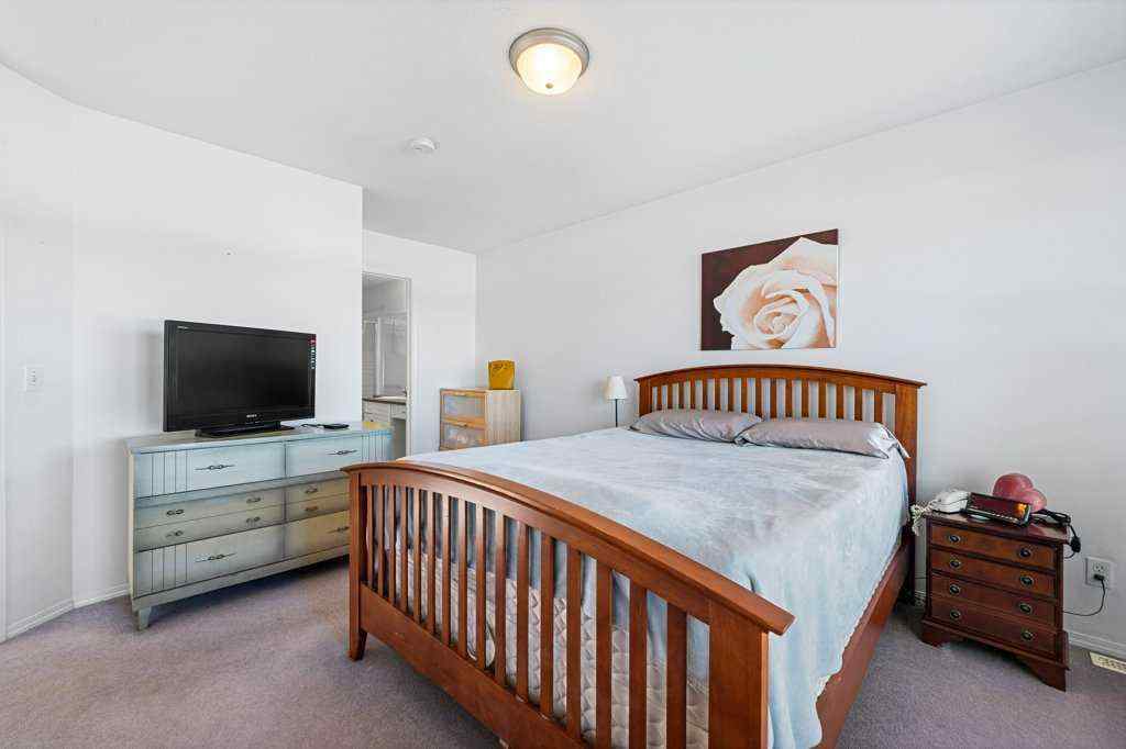 MLS® A2269492 - 149 Martinvalley Crescent NE in Martindale Calgary, Residential