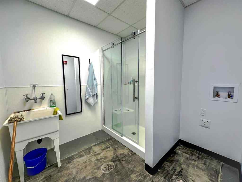 MLS&reg; # A2269499 - 5073 11 Street SE in Highfield Calgary, Commercial Open Houses