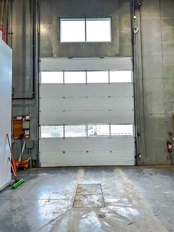 MLS&reg; # A2269499 - 5073 11 Street SE in Highfield Calgary, Commercial Open Houses