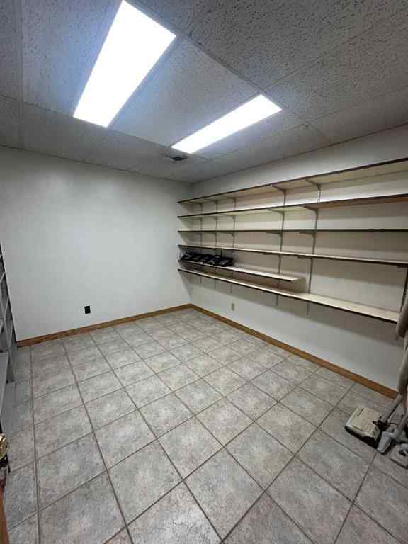 MLS&reg; # A2269500 - Unit #7 7880 48 Avenue  in Northlands Industrial Park Red Deer, Commercial Open Houses