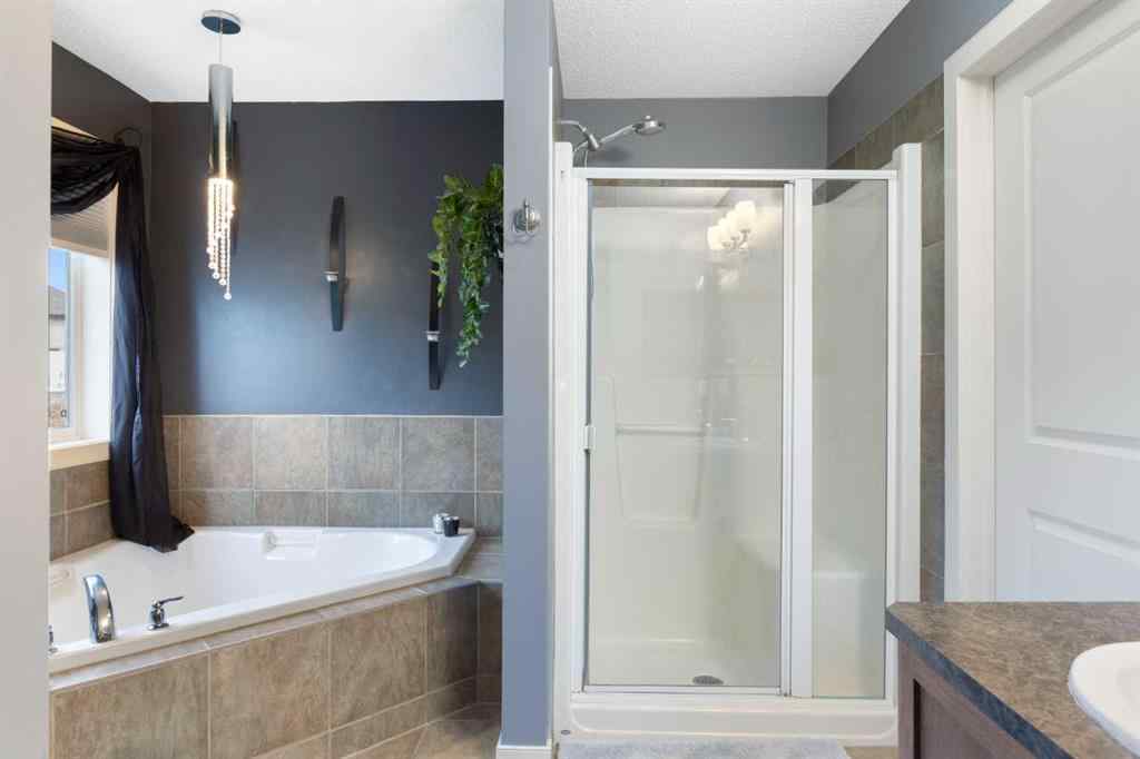MLS&reg; # A2269501 - 52 Westmount Circle  in Westmount_OK Okotoks, Residential Open Houses