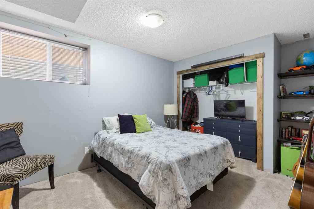 MLS&reg; # A2269501 - 52 Westmount Circle  in Westmount_OK Okotoks, Residential Open Houses