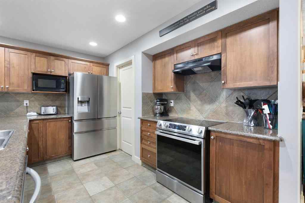 MLS&reg; # A2269501 - 52 Westmount Circle  in Westmount_OK Okotoks, Residential Open Houses