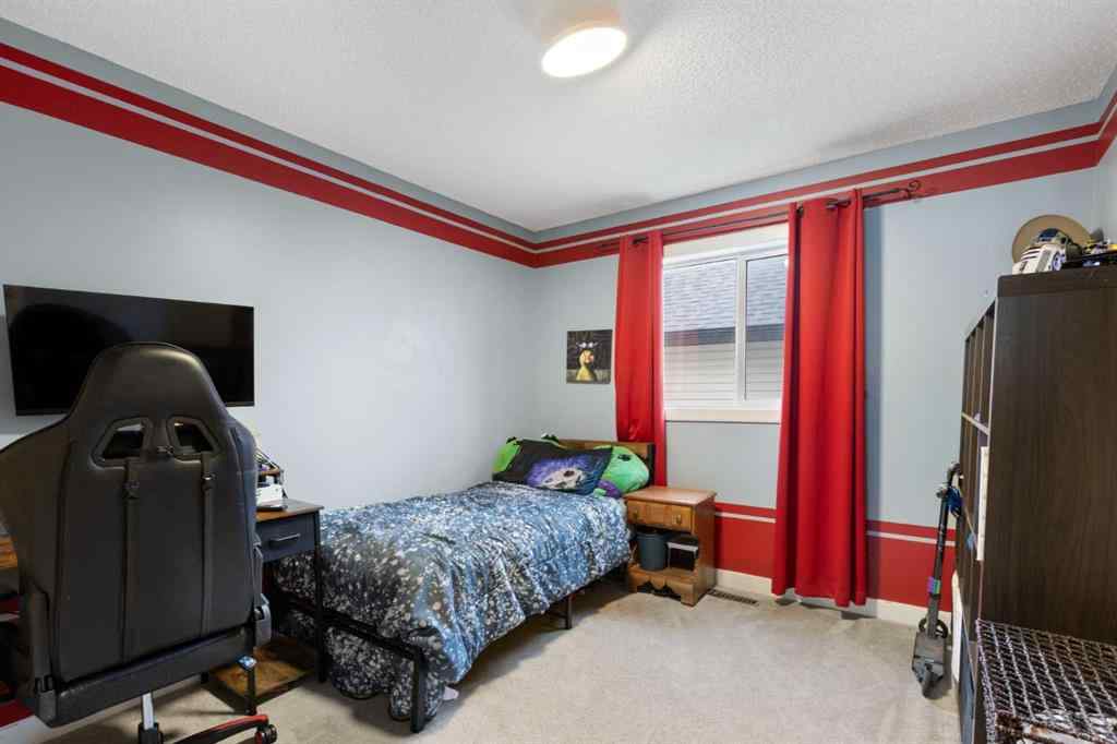 MLS&reg; # A2269501 - 52 Westmount Circle  in Westmount_OK Okotoks, Residential Open Houses