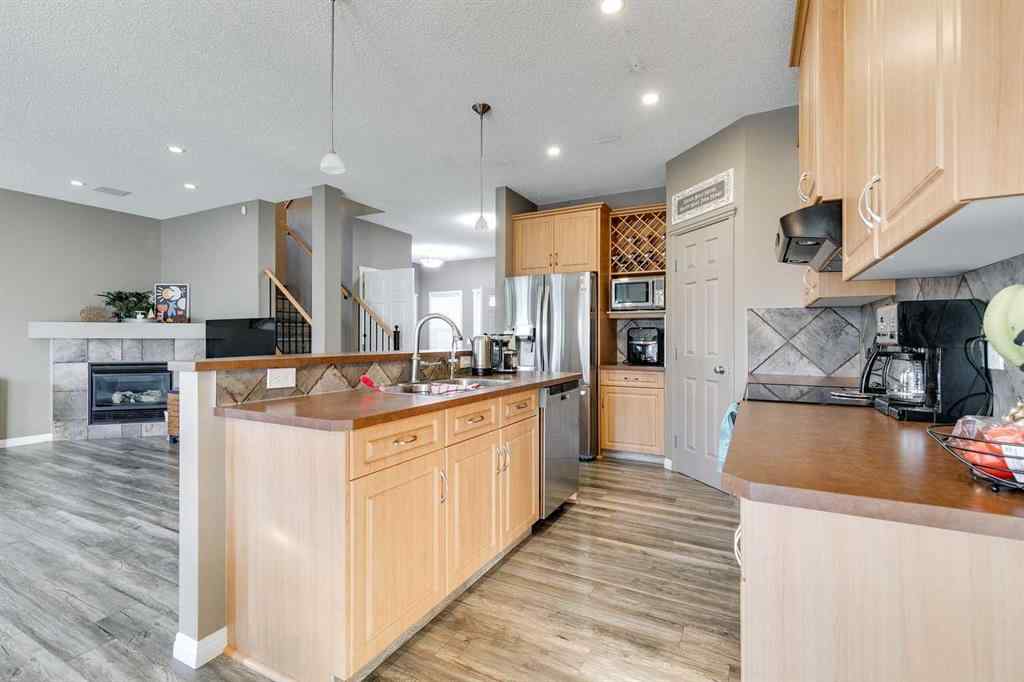 MLS® A2269508 - 113 Rockbluff Place NW in Rocky Ridge Calgary, Residential