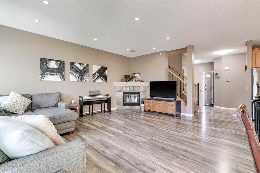 MLS® A2269508 - 113 Rockbluff Place NW in Rocky Ridge Calgary, Residential