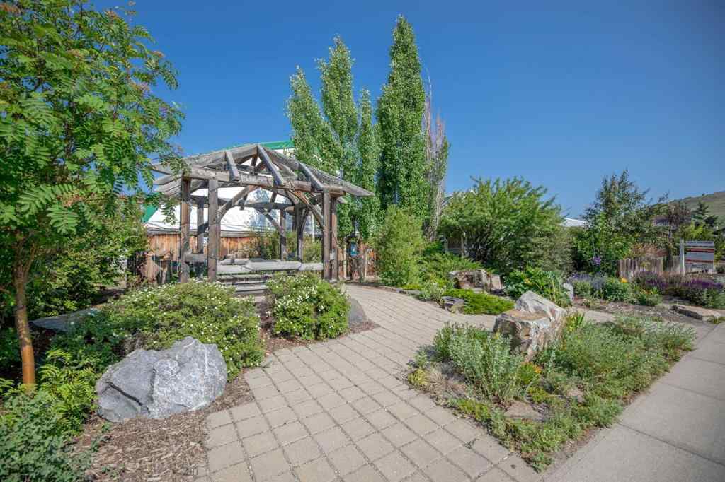 MLS® A2269512 - 125 River Avenue  in Downtown Cochrane, Commercial