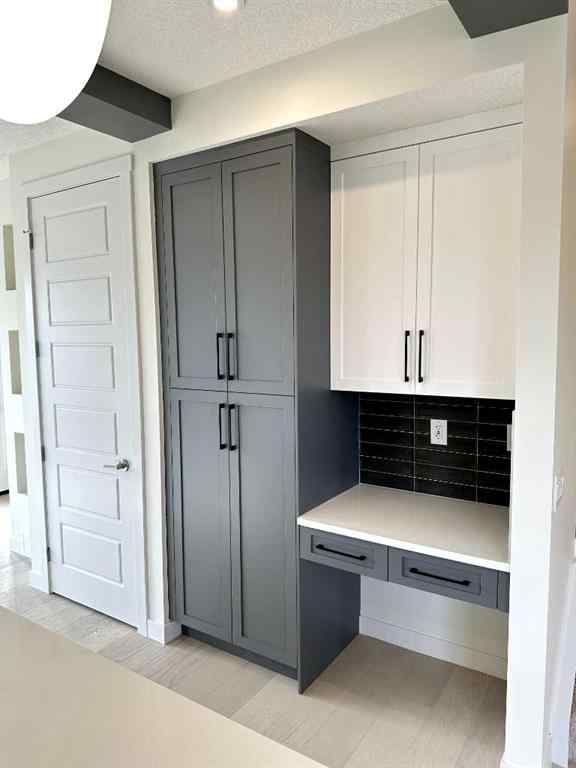 MLS® A2269514 - 220 Waterford Heath  in Waterford Chestermere, Residential