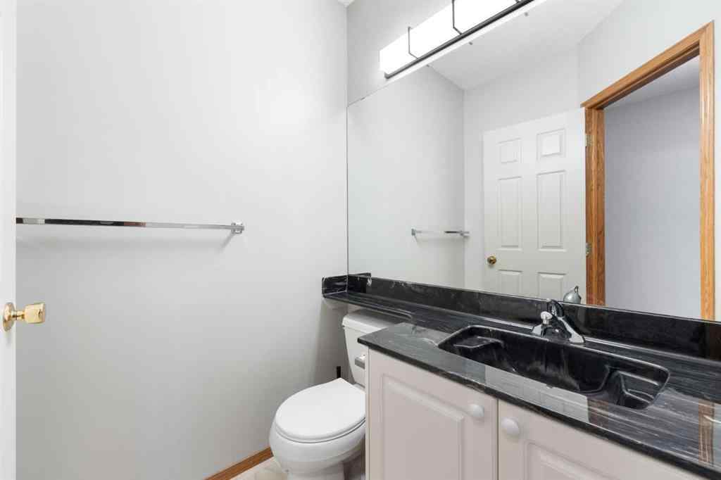 MLS® A2269515 - 42 Harvest Grove Close NE in Harvest Hills Calgary, Residential