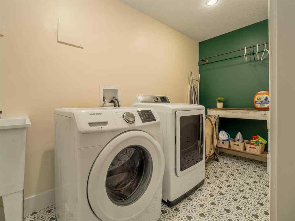 MLS&reg; # A2269517 - 1811 22 Avenue  in NONE Coaldale, Residential Open Houses