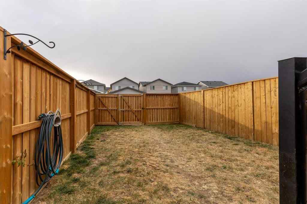 MLS&reg; # A2269518 - 982 41 Avenue N in Legacy Ridge / Hardieville Lethbridge, Residential Open Houses