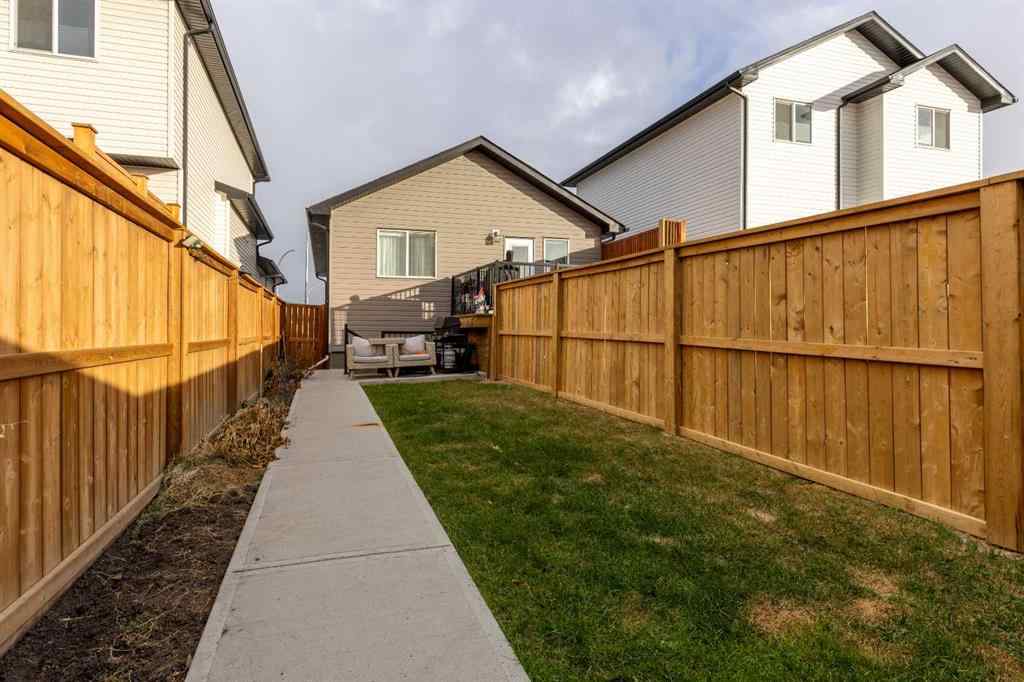MLS&reg; # A2269518 - 982 41 Avenue N in Legacy Ridge / Hardieville Lethbridge, Residential Open Houses