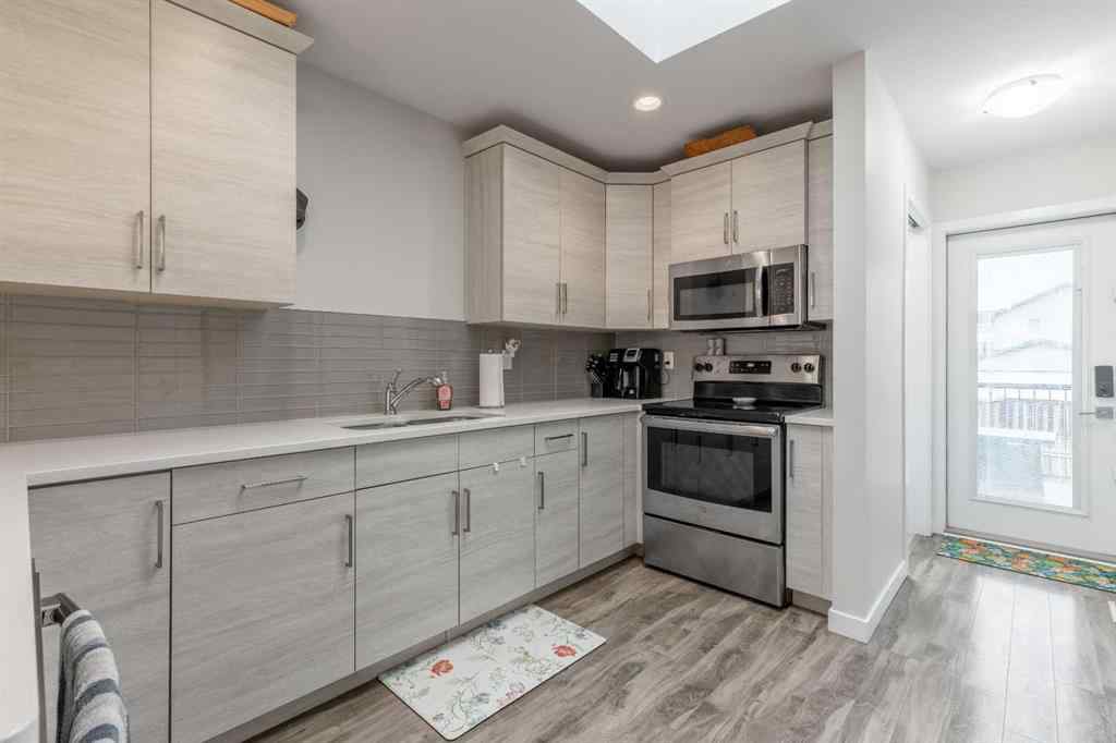 MLS&reg; # A2269518 - 982 41 Avenue N in Legacy Ridge / Hardieville Lethbridge, Residential Open Houses