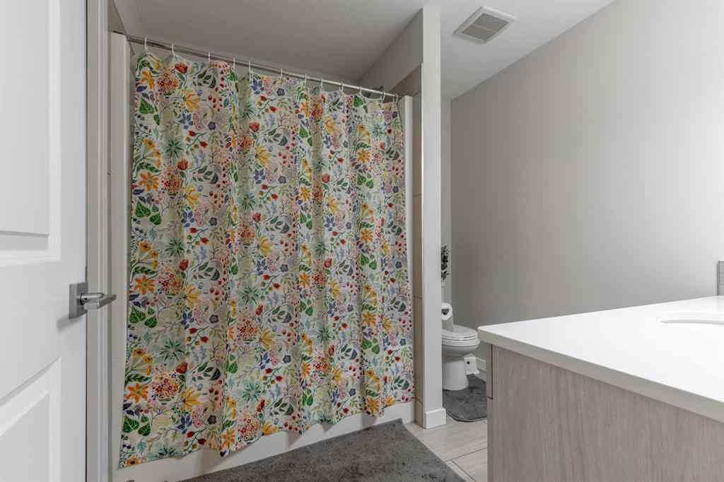 MLS&reg; # A2269518 - 982 41 Avenue N in Legacy Ridge / Hardieville Lethbridge, Residential Open Houses