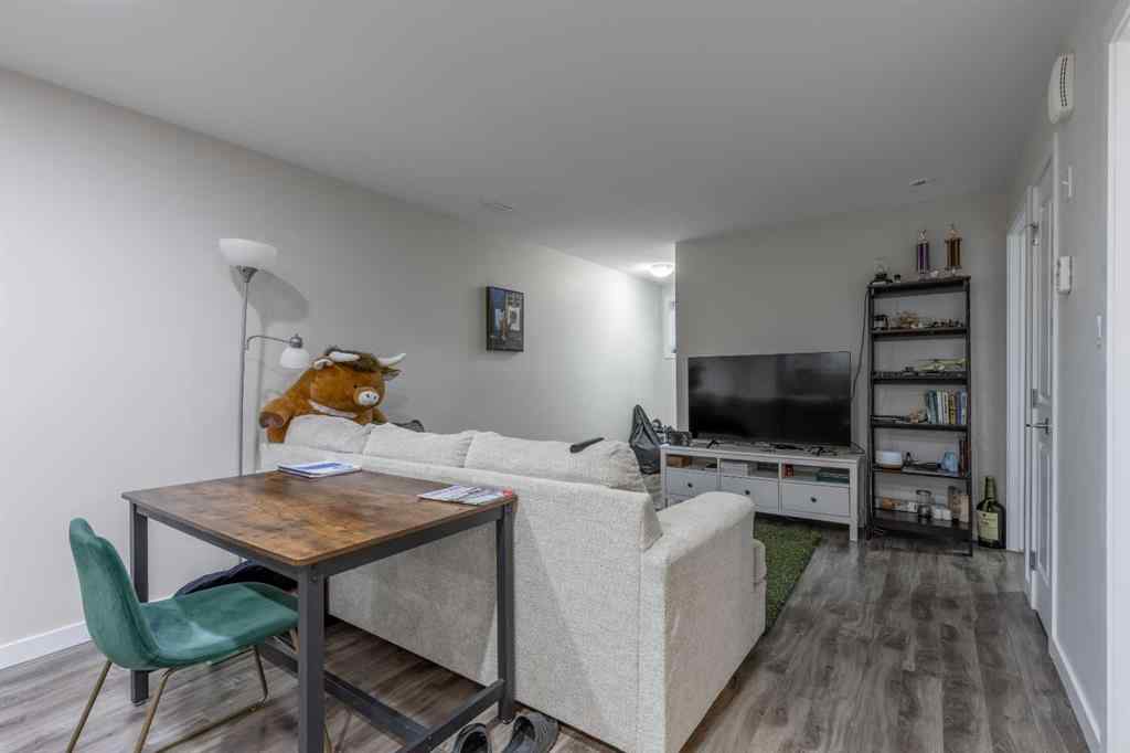 MLS&reg; # A2269518 - 982 41 Avenue N in Legacy Ridge / Hardieville Lethbridge, Residential Open Houses