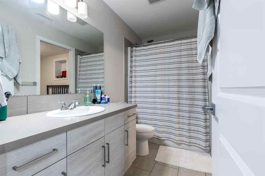 MLS&reg; # A2269518 - 982 41 Avenue N in Legacy Ridge / Hardieville Lethbridge, Residential Open Houses