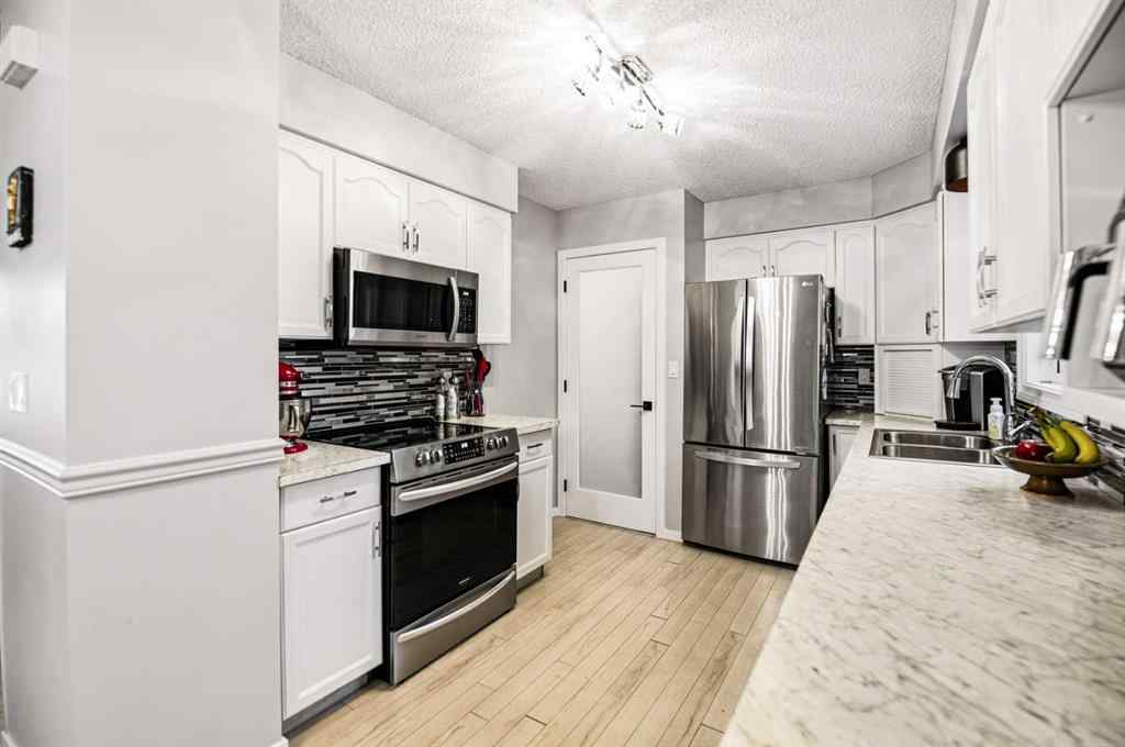 MLS&reg; # A2269519 - 164 Dixon Crescent  in Deer Park Estates Red Deer, Residential Open Houses