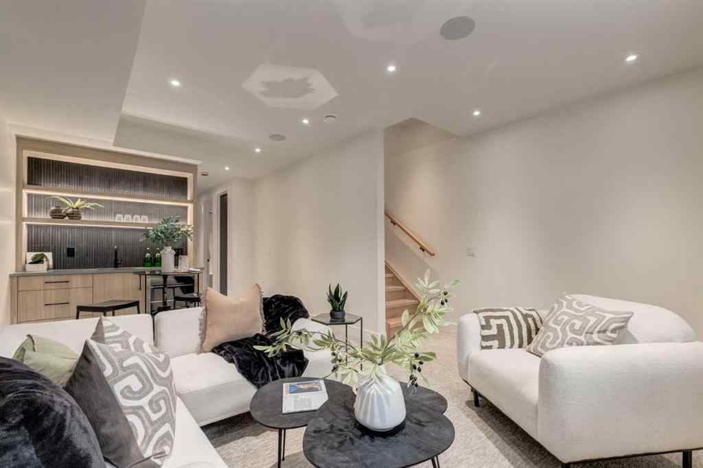 MLS® A2269522 - 637 51 Avenue SW in Windsor Park Calgary, Residential