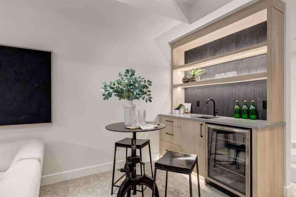 MLS® A2269522 - 637 51 Avenue SW in Windsor Park Calgary, Residential