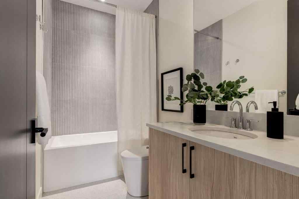 MLS® A2269522 - 637 51 Avenue SW in Windsor Park Calgary, Residential