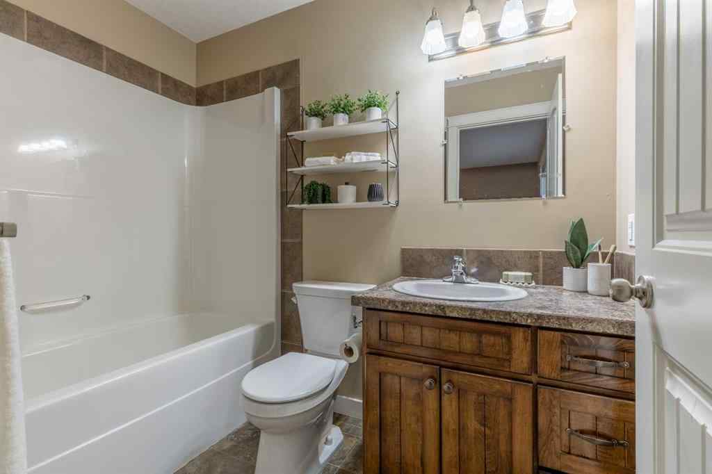 MLS&reg; # A2269524 - 4213 Sundance Road  in NONE Coalhurst, Residential Open Houses