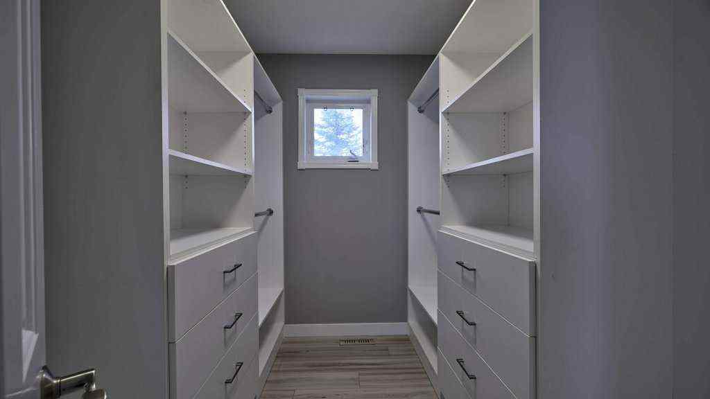 MLS® A2269530 - 24073 Burma Road  in Bearspaw_Calg Rural Rocky View County, Residential