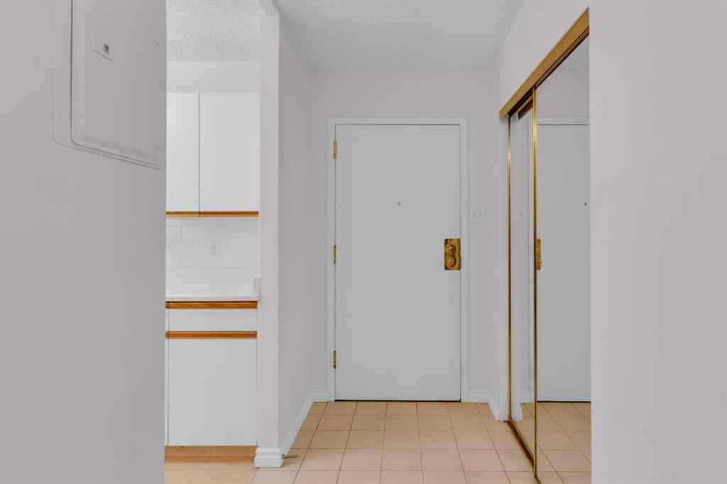 MLS&reg; # A2269531 - Unit #116 3420 50 Street NW in Varsity Calgary, Residential Open Houses