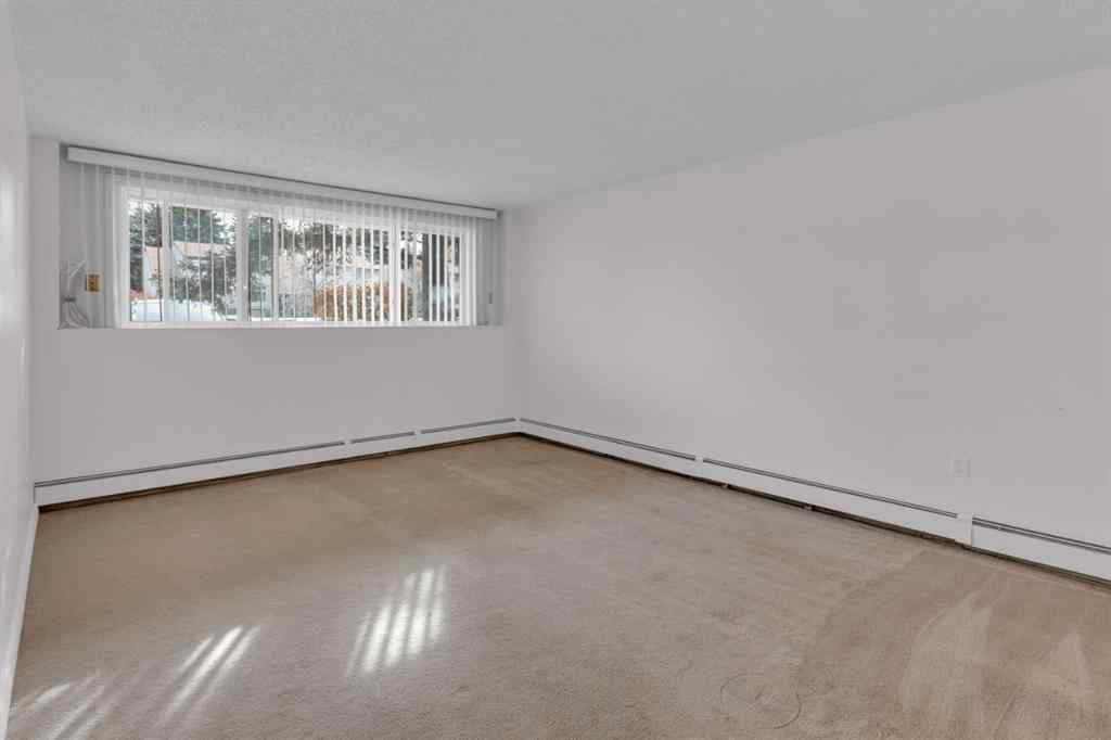 MLS&reg; # A2269531 - Unit #116 3420 50 Street NW in Varsity Calgary, Residential Open Houses