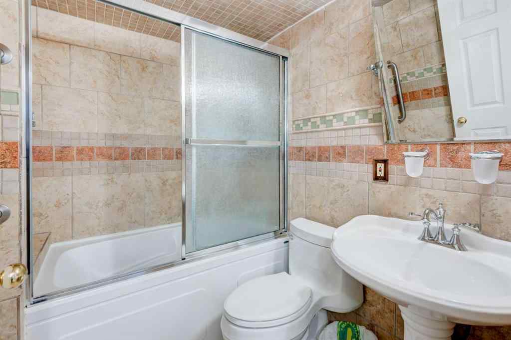 MLS® A2269545 - 414 MT CORNWALL Circle SE in McKenzie Lake Calgary, Residential