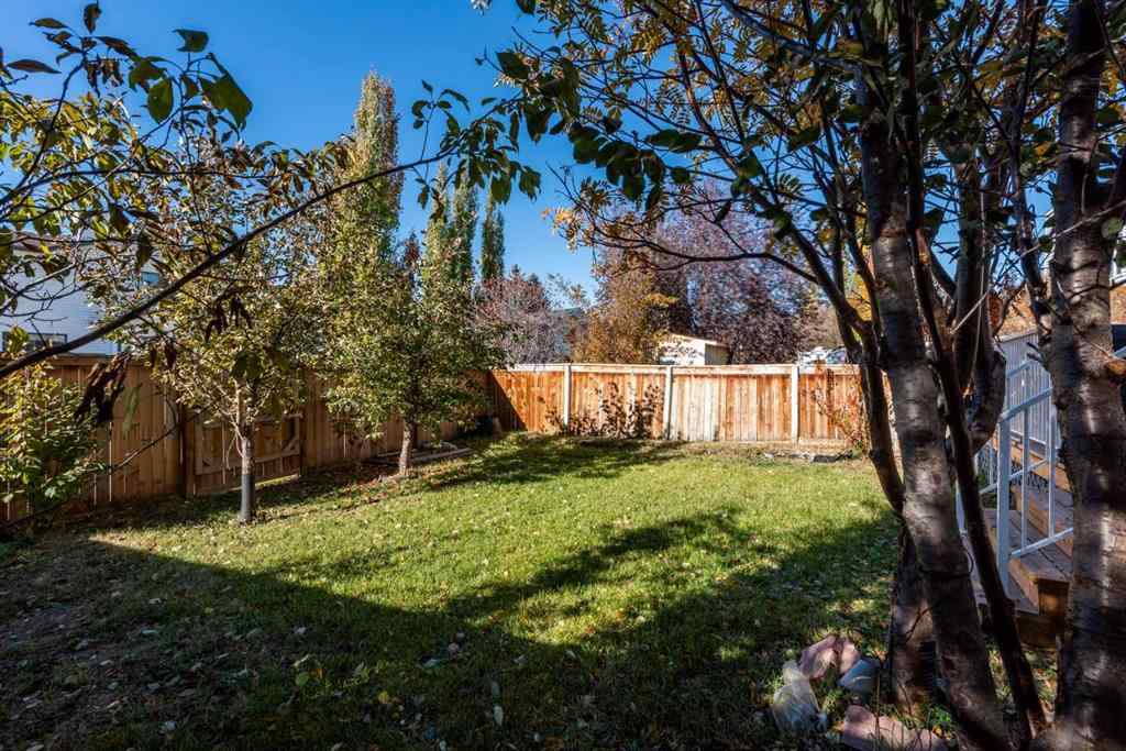 MLS® A2269545 - 414 MT CORNWALL Circle SE in McKenzie Lake Calgary, Residential