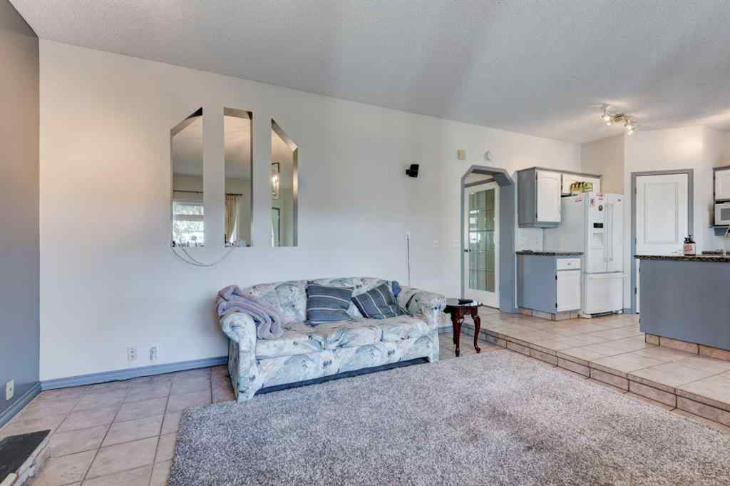 MLS® A2269545 - 414 MT CORNWALL Circle SE in McKenzie Lake Calgary, Residential