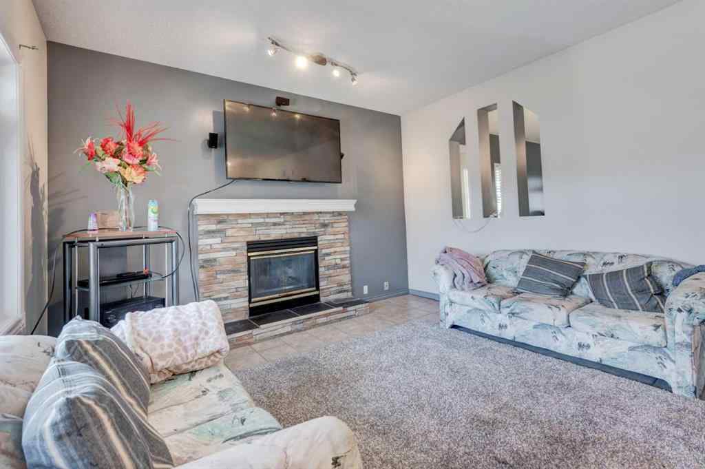 MLS® A2269545 - 414 MT CORNWALL Circle SE in McKenzie Lake Calgary, Residential