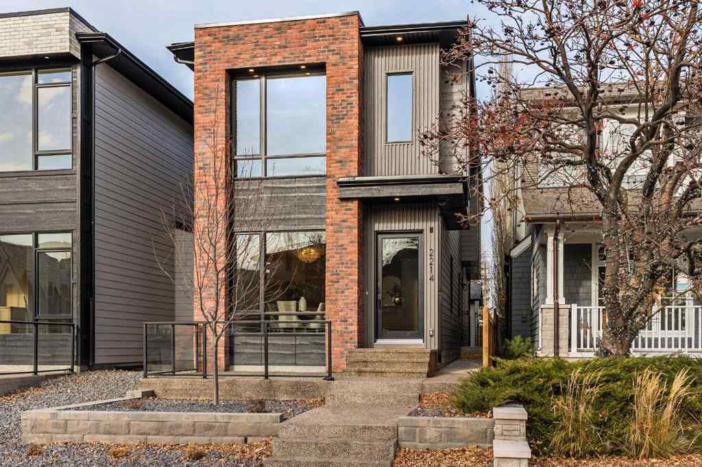 MLS® A2269546 - 2214 12 Avenue NW in Hounsfield Heights/Briar Hill Calgary, Residential