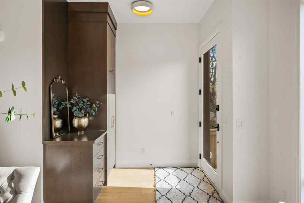 MLS® A2269546 - 2214 12 Avenue NW in Hounsfield Heights/Briar Hill Calgary, Residential