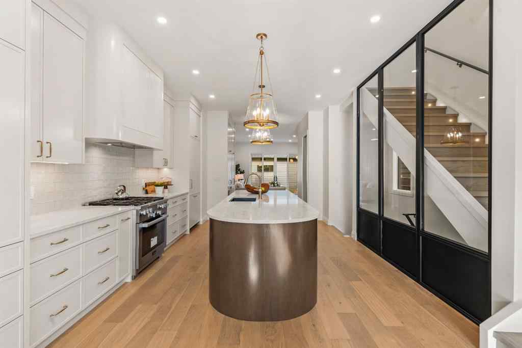 MLS® A2269546 - 2214 12 Avenue NW in Hounsfield Heights/Briar Hill Calgary, Residential