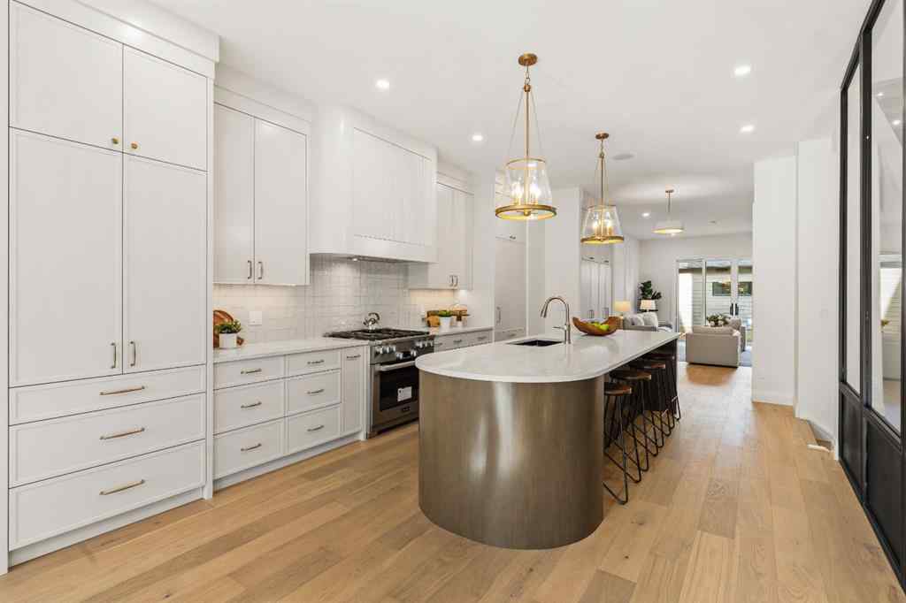 MLS® A2269546 - 2214 12 Avenue NW in Hounsfield Heights/Briar Hill Calgary, Residential