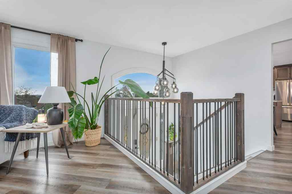 MLS&reg; # A2269548 - 7 Westview Drive  in Fairway Heights Lacombe, Residential Open Houses