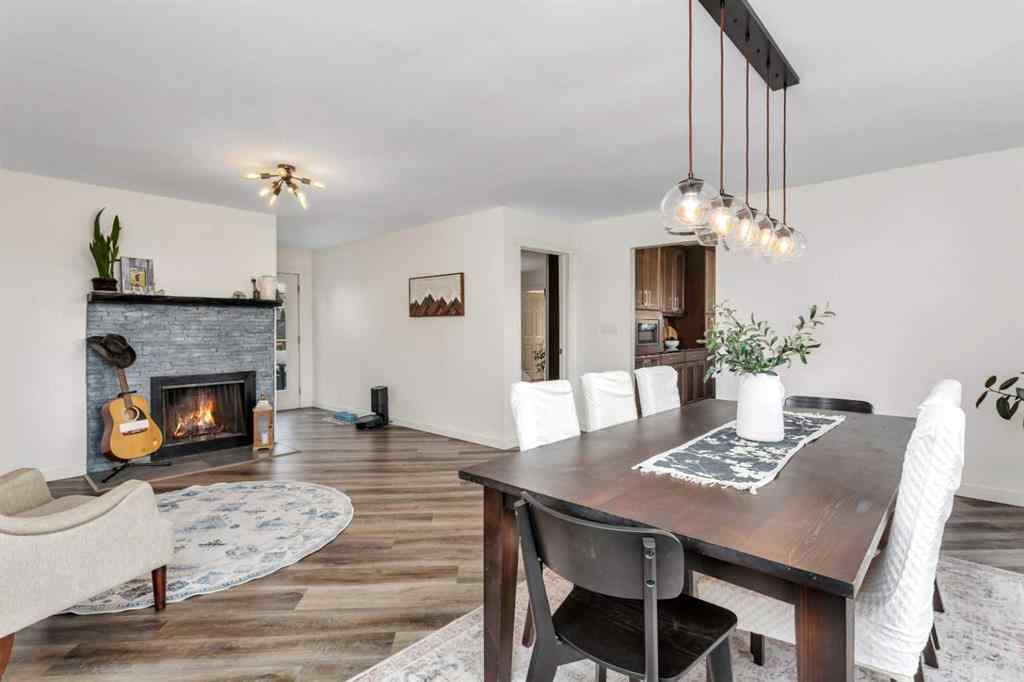 MLS&reg; # A2269548 - 7 Westview Drive  in Fairway Heights Lacombe, Residential Open Houses