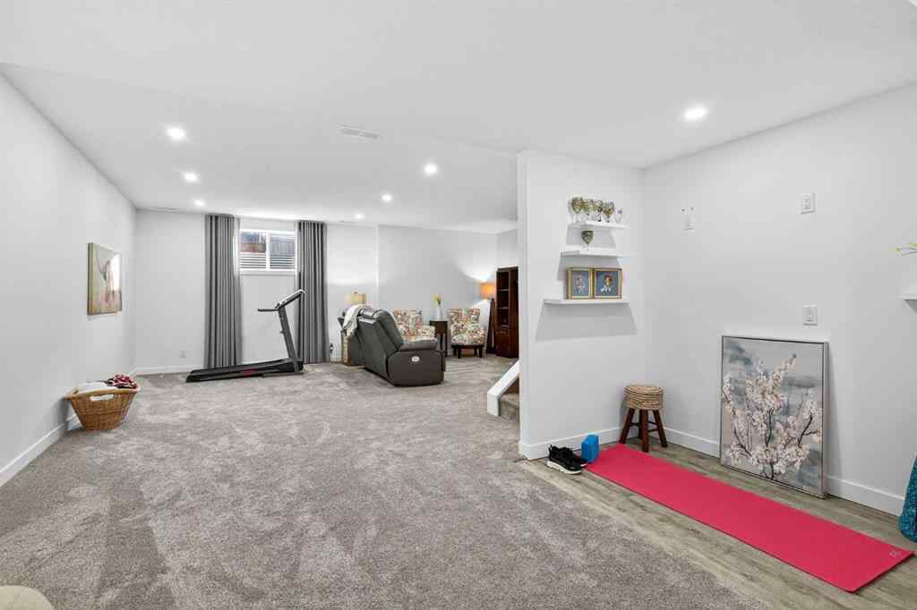 MLS® A2269549 - 734 Woodside Bay NW in Woodside Airdrie, Residential